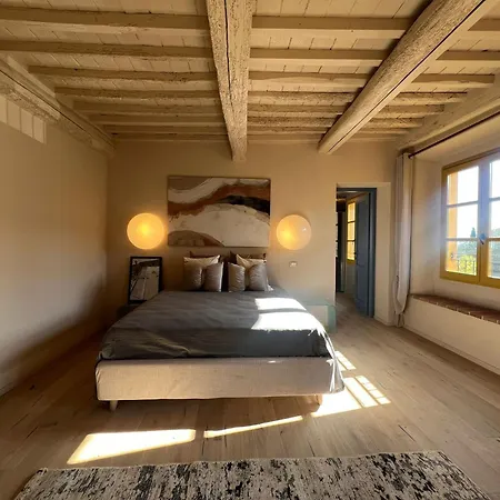 فيلة Spacious In Tuscan Countryside *
